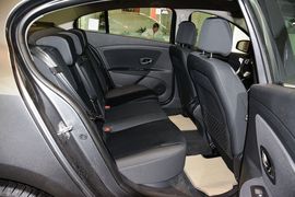 2015款雷诺风朗2.0L标准版