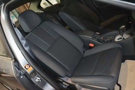 2015款雷诺风朗2.0L标准版