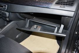 2015款雷诺风朗2.0L标准版