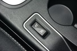 2015款雷诺风朗2.0L标准版