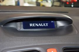 2015款雷诺风朗2.0L标准版