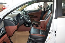 2015款比亚迪速锐1.5L手动豪华型