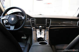 2010款保时捷Panamera