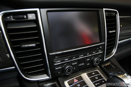 2010款保时捷Panamera