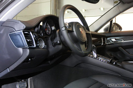 2010款保时捷Panamera