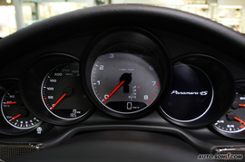 2010款保时捷Panamera