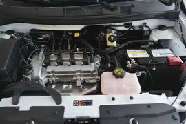 2015款雪佛兰赛欧3