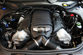 2010款保时捷Panamera