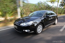 2009款雪铁龙C5试驾