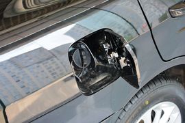 2015款东南V3菱悦1.5L手动幸福版