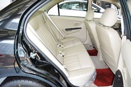 2015款东南V3菱悦1.5L手动幸福版