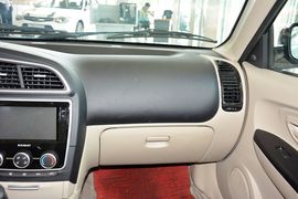 2015款东南V3菱悦1.5L手动幸福版