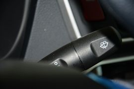 2015款东南V3菱悦1.5L手动幸福版