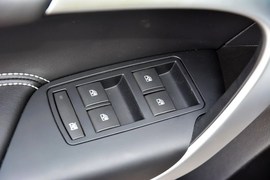 2015款别克君威1.6T精英技术型