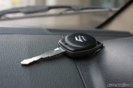 2009款长安铃木奥拓1.0L