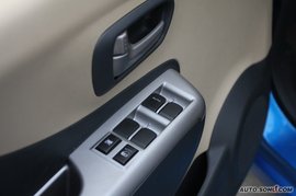 2009款长安铃木奥拓1.0L