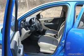 长安铃木奥拓1.0L