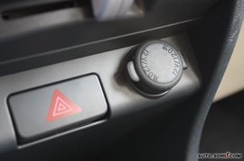 长安铃木奥拓1.0L