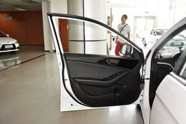 2015款东南V