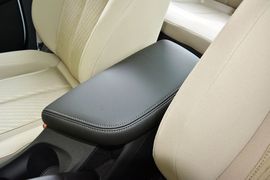 2015款别克英朗15N自动精英型