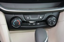 2015款别克英朗15N自动精英型