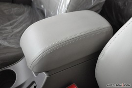 2009款帝豪EC715-RV手动豪华型