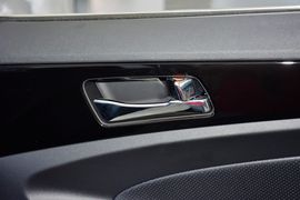 2015款现代索纳塔八经典