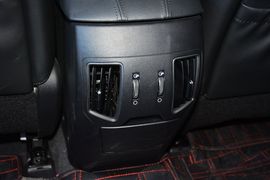 2015款现代索纳塔八经典