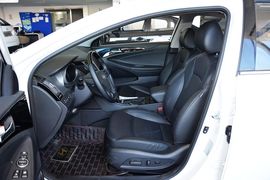 2015款现代索纳塔八经典