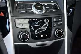 2015款现代索纳塔八经典