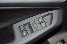 2015款大众速腾1.6L手自一体时尚型