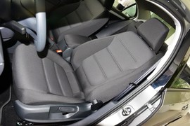 2015款大众速腾1.6L手自一体时尚型