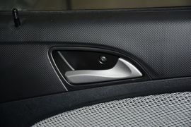 2014款现代瑞奕1.4L自动GLX