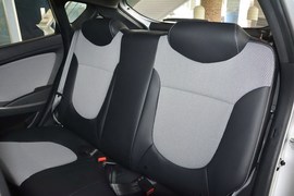 2014款现代瑞奕1.4L自动GLX