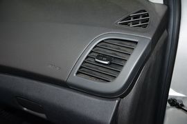 2014款现代瑞奕1.4L自动GLX