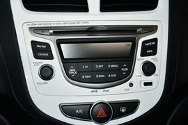2014款现代瑞奕1.4L自动GLX