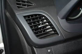 2014款现代瑞奕1.4L自动GLX