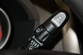 2015款别克凯越1.5L手动经典型