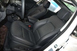 2015款现代全新胜达2.4L自动两驱智能型