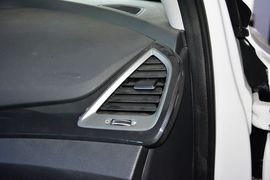2015款现代全新胜达2.4L自动两驱智能型