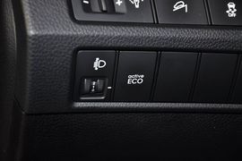 2015款现代全新胜达2.4L自动两驱智能型