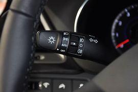 2015款现代全新胜达2.4L自动两驱智能型