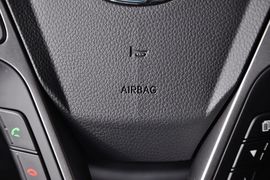 2015款现代全新胜达2.4L自动两驱智能型