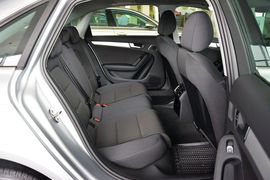 2015款奥迪A4L