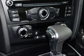 2015款奥迪A4L