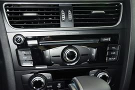 2015款奥迪A4L