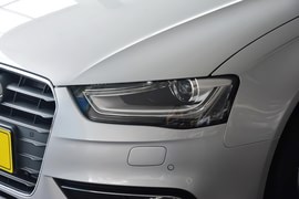 2015款奥迪A4L