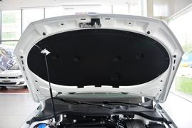 2015款大众迈腾2.0TSI尊贵型