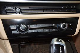 2014款宝马525Li