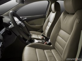 2010款奇瑞A3三厢